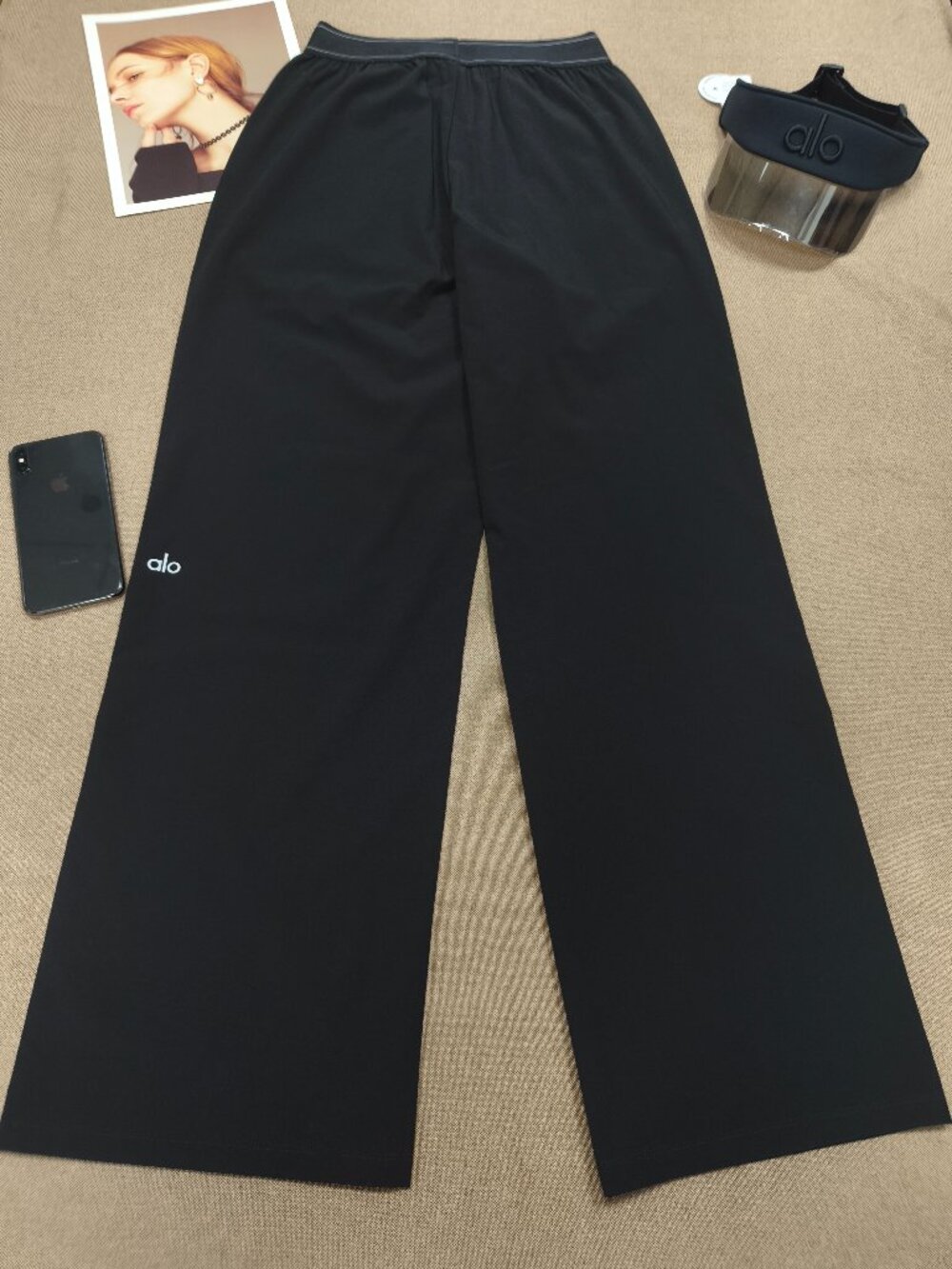 Alo Yoga Loose Suit Up Trouser Black - Perfect Work To Weekend Style (Regular)🌹 - Picture 3 of 8